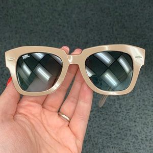 Ray Ban State Street RB2186 Polished Beige